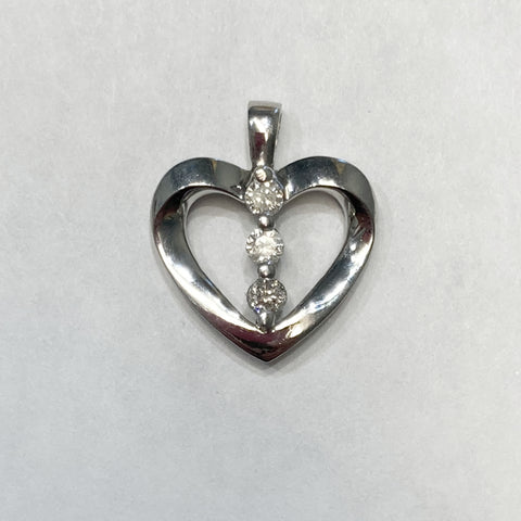 10k 3-Diamond Heart Pendant