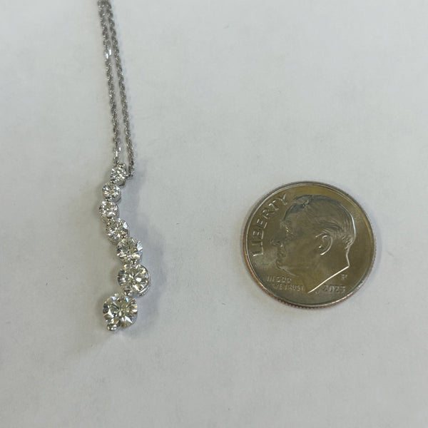18" 14k 7-Diamond Journey Necklace