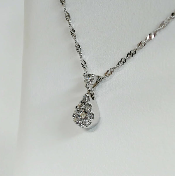 18" 14K 1/2TW Cluster Pendant