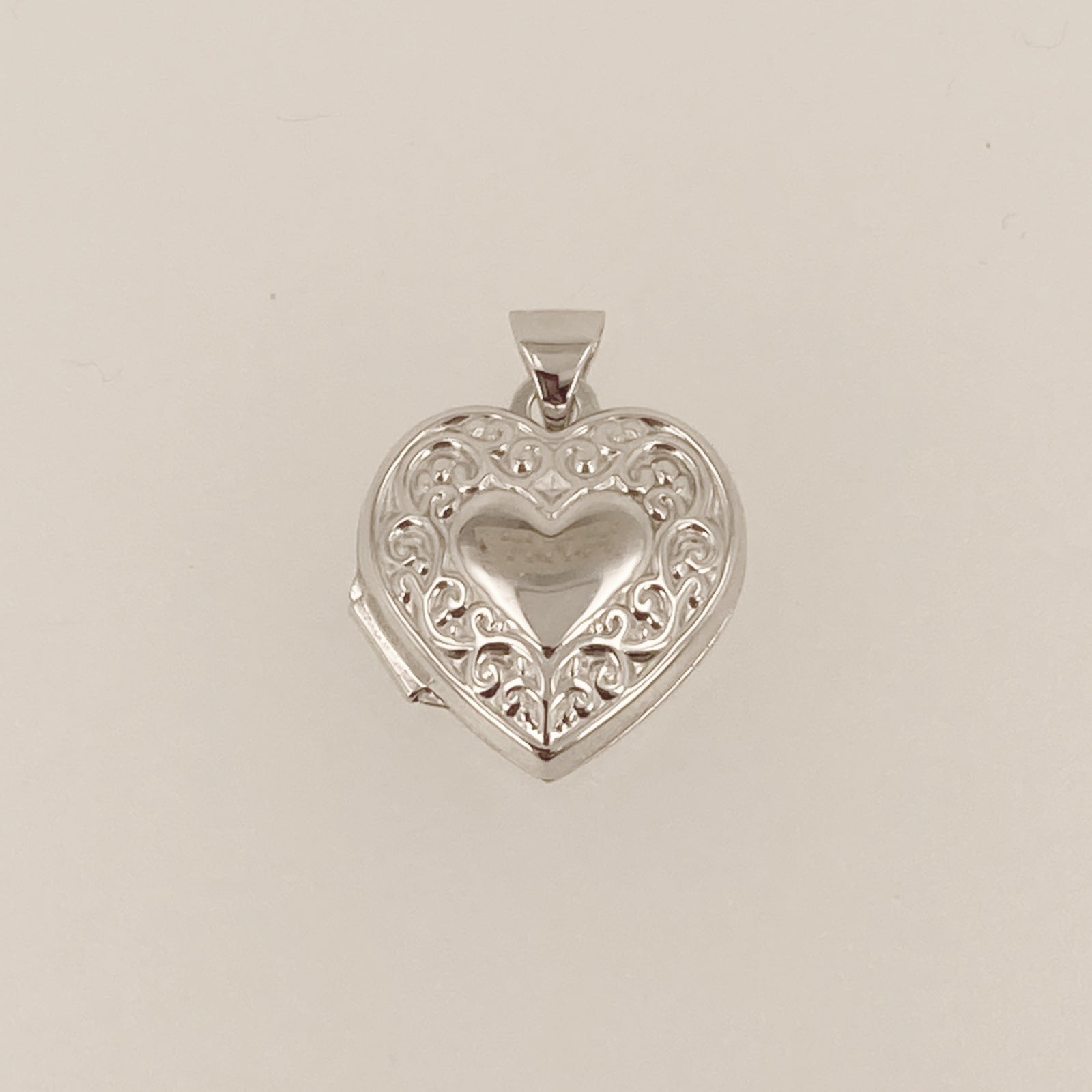 14KWG Heart-Shaped Locket