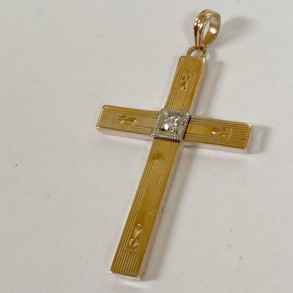 10k Melee Diamond Cross