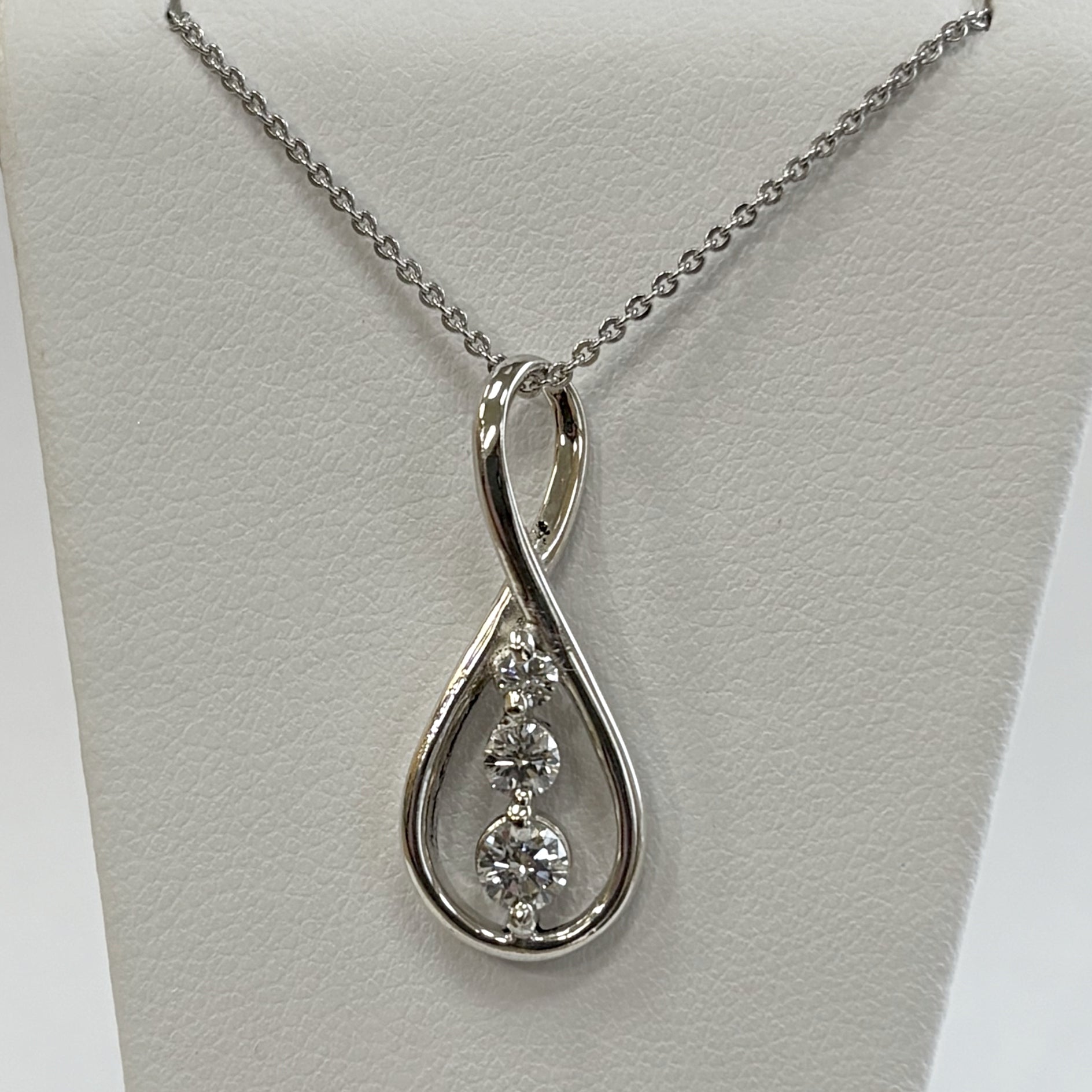 20" Sterling .40TW Diamond Necklace