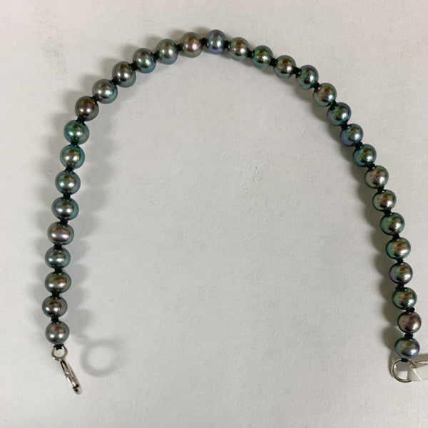 14k Freshwater Black Pearl Bracelet