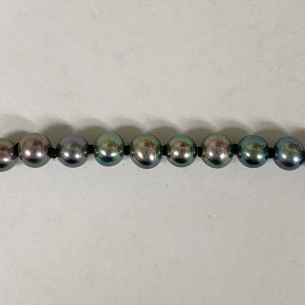 14k Freshwater Black Pearl Bracelet
