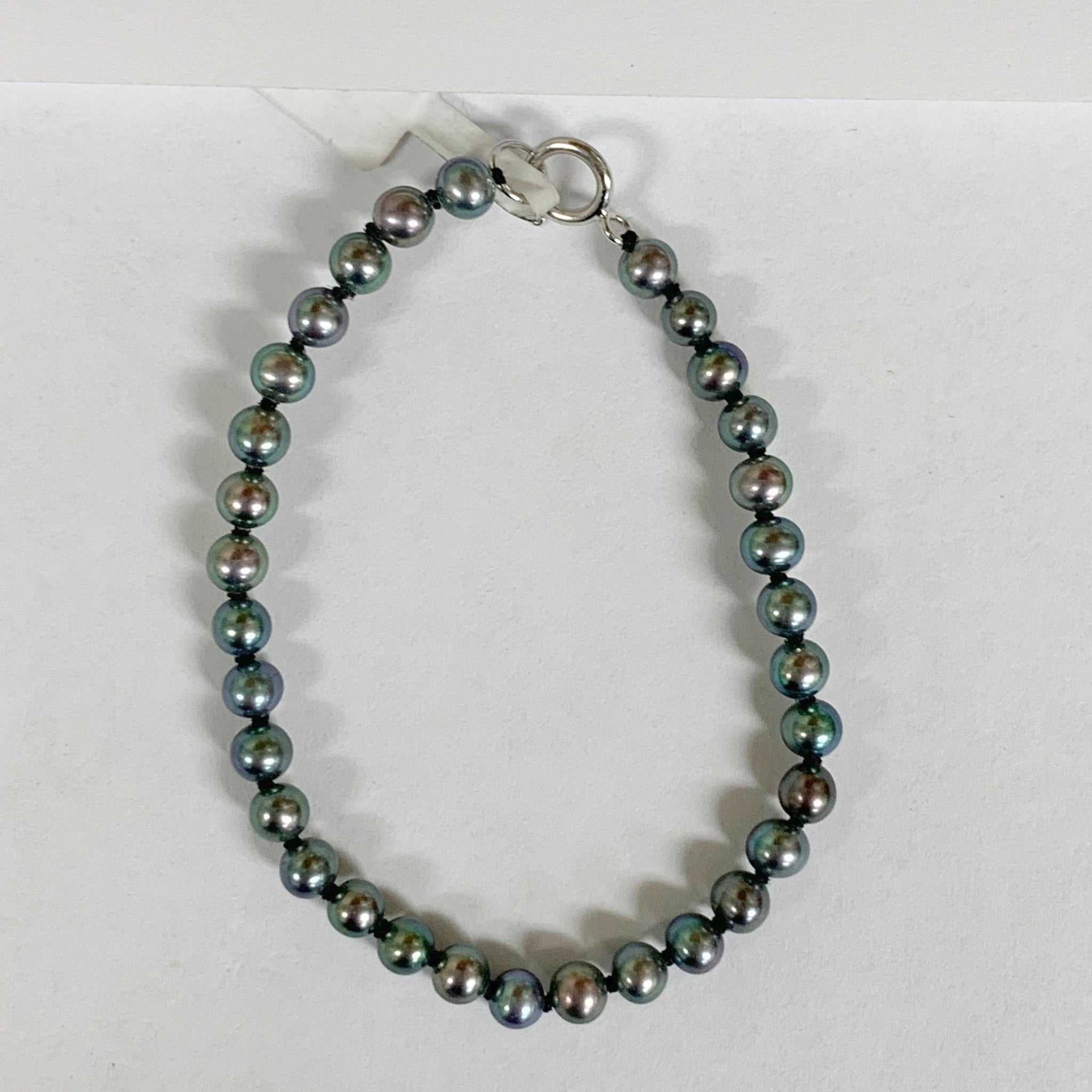 14k Freshwater Black Pearl Bracelet