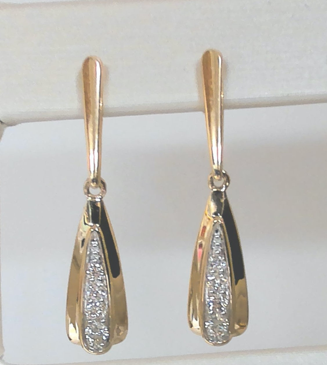 14KYG Diamond Teardrop Dangle Earrings