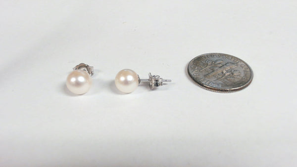 14k 6-6.5mm Cultured Pearl Japanese Akoya Post Earrings