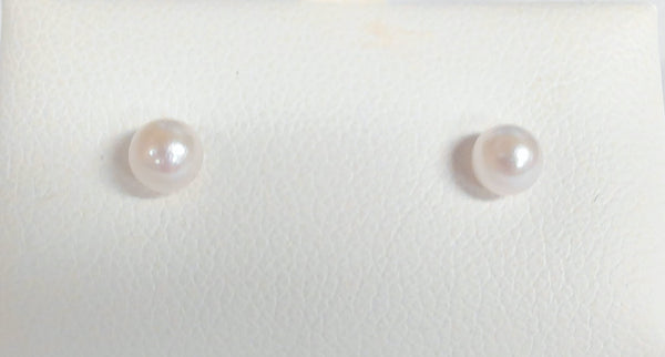 14k 4-4.5mm Cultured Pearl Japanese Akoya Post Earrings