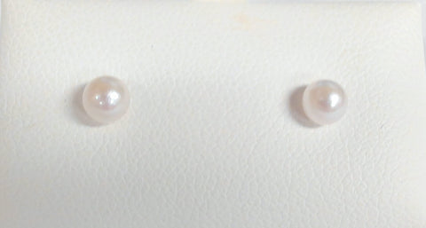 14k 4-4.5mm Cultured Pearl Japanese Akoya Post Earrings