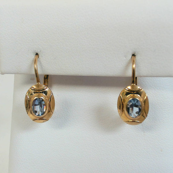 18K Synthetic Blue Stone Leverback