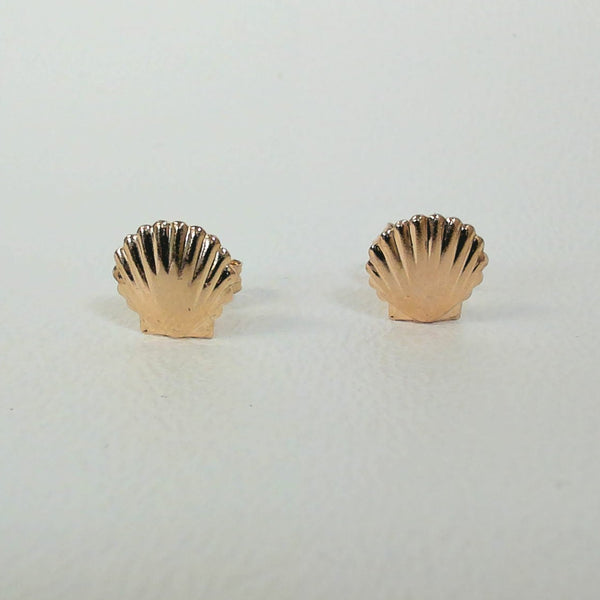 14K Seashell Post Earrings