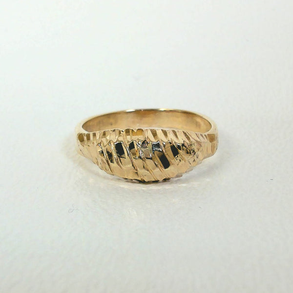 14K Diamond-Cut Dome Ring
