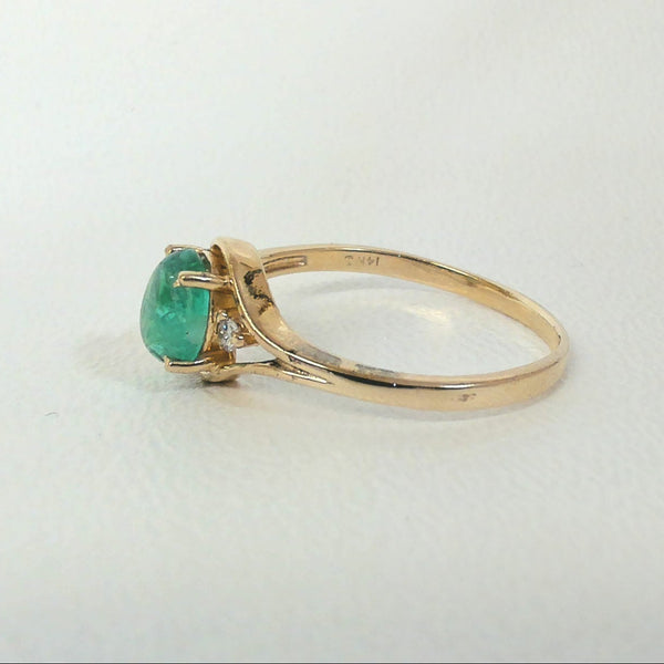 14K Cabochon Emerald and Diamond Ring