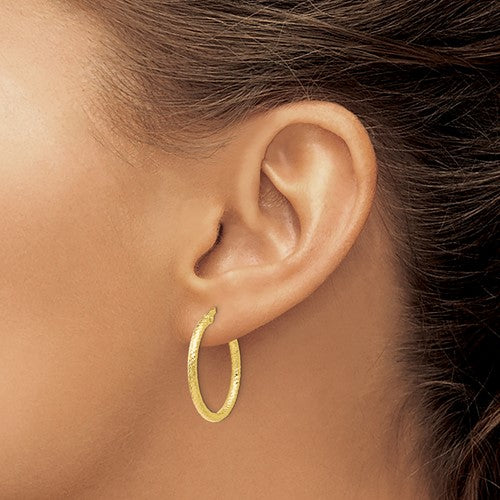 10k Polished/Textured Round Hoop Earrings
