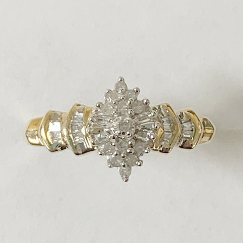 10k Promo Melee Diamond Cluster Ring