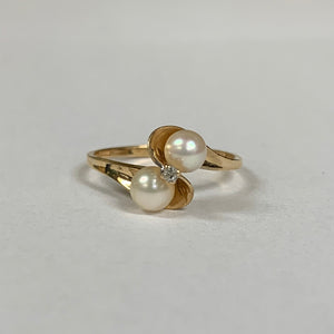 14k Cultured Pearl & Melee Diamond Ring