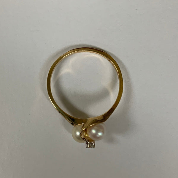 14k yellow gold Cultured Pearl & Melee Diamond Ring