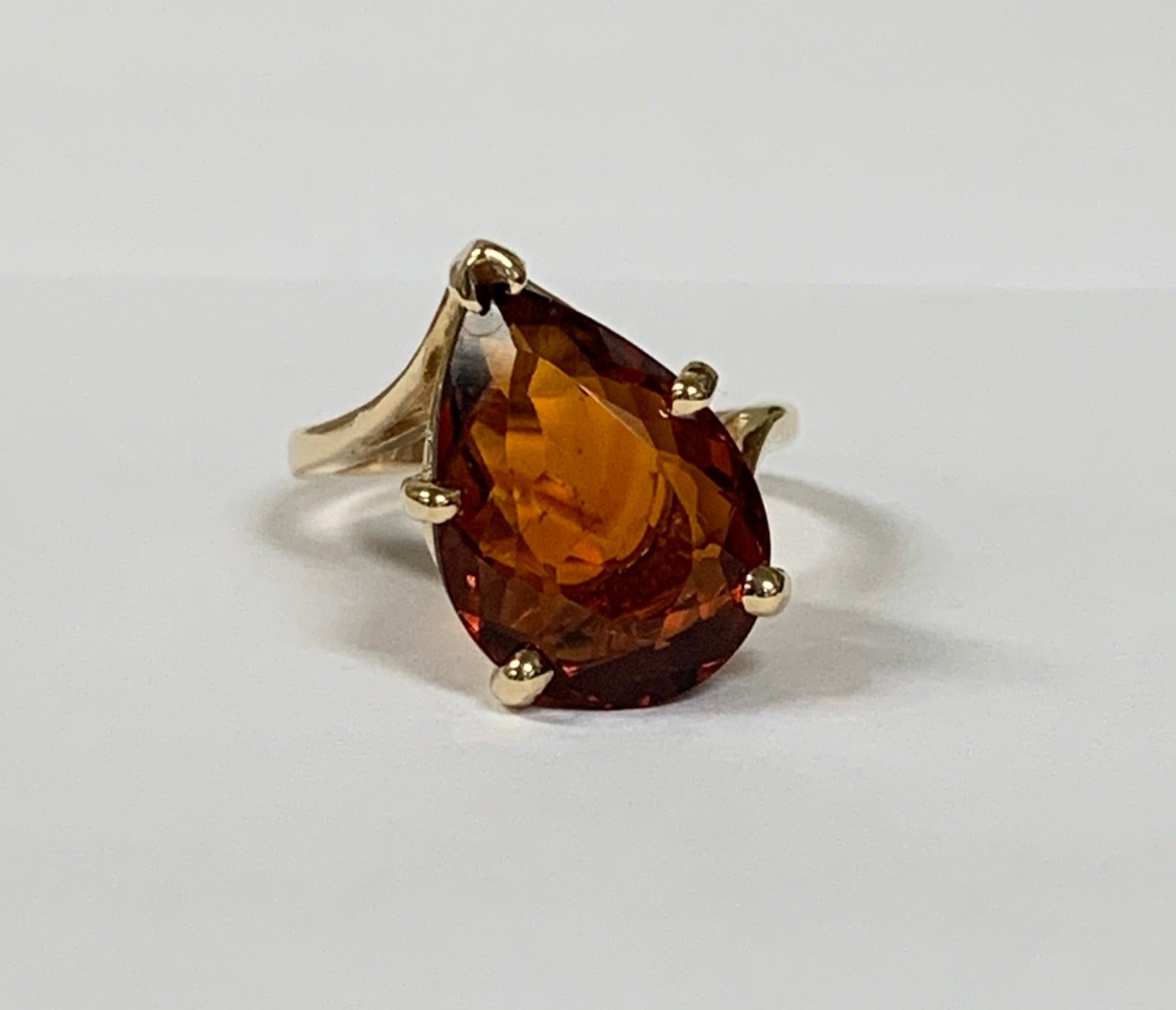 14k Pear Madeira Citrine Ring