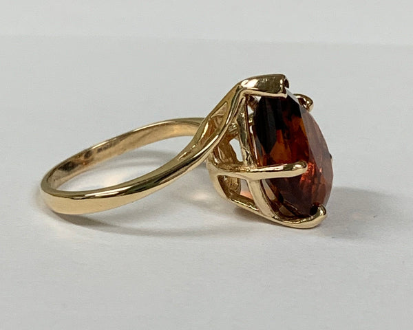 14k Pear Madeira Citrine Ring