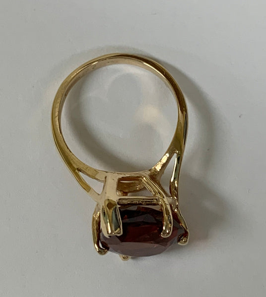 14k Pear Madeira Citrine Ring