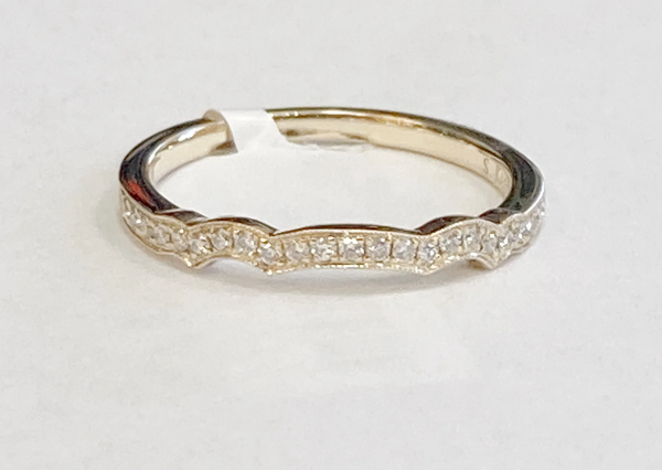 14K yellow gold Diamond Wedding Band