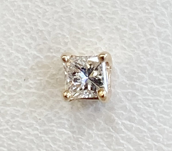 14KYG Princess Cut Single Diamond Stud