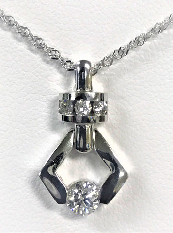 14k white gold Diamond Fashion Pendant with Chain