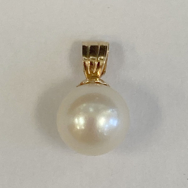 14k Cultured Pearl Pendant