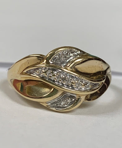 10k Melee Diamond Fashion Ring