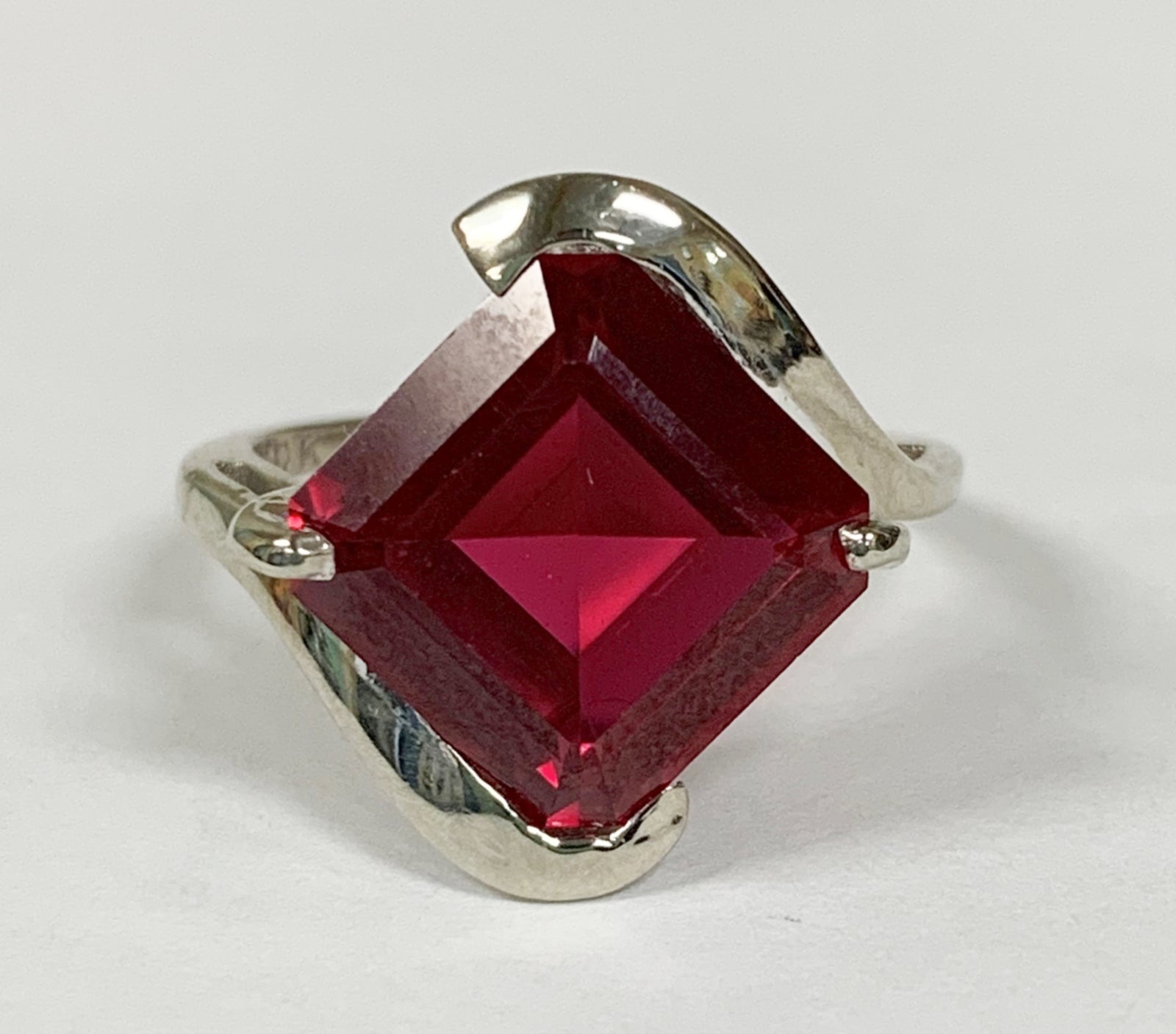 10k Synthetic Ruby Ring – Welch & Company Jewelers