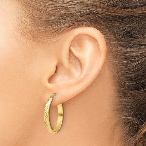 14k Yellow Gold Polished Diamond Cut Oval Hoop Earrings