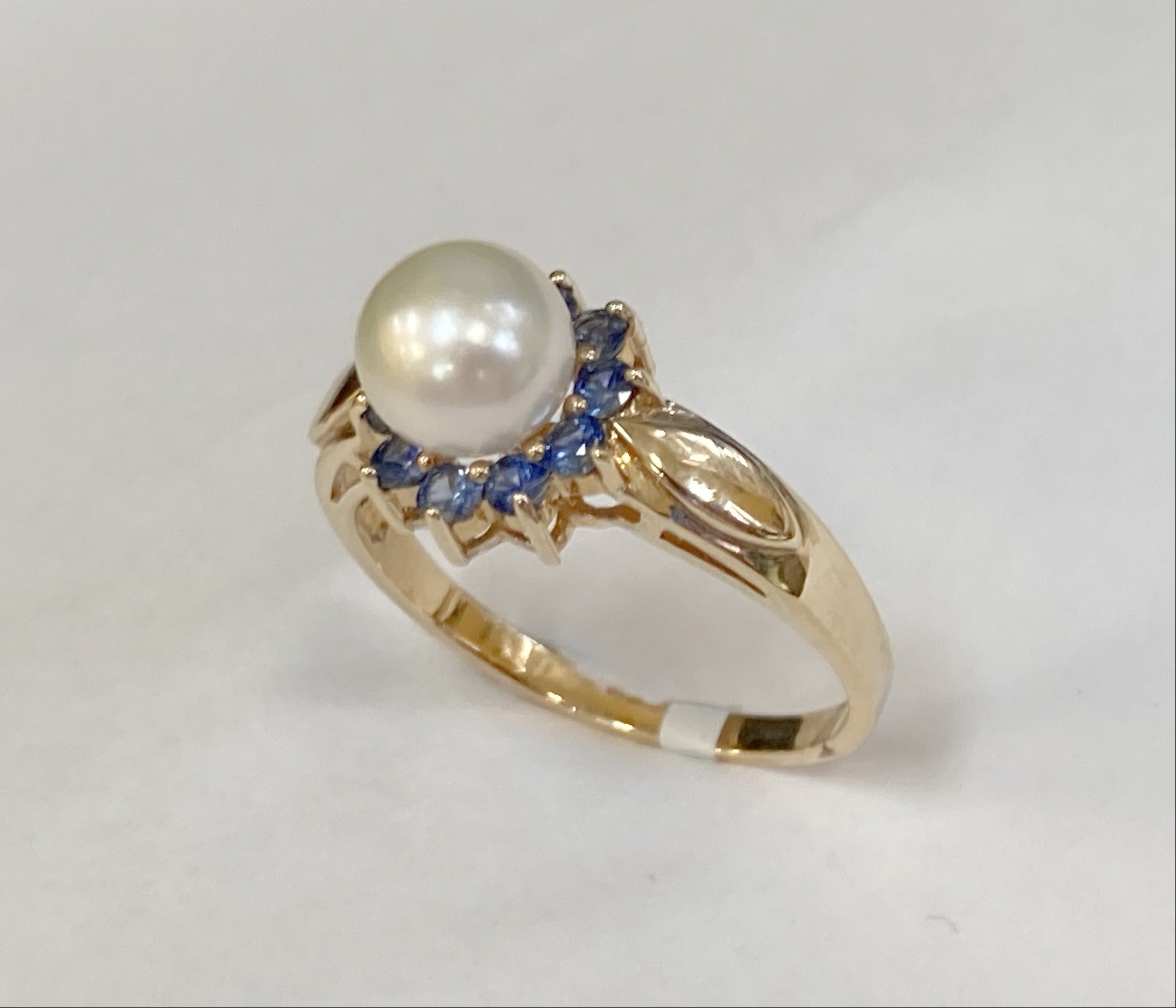 14k Cultured Pearl & Blue Sapphire Ring
